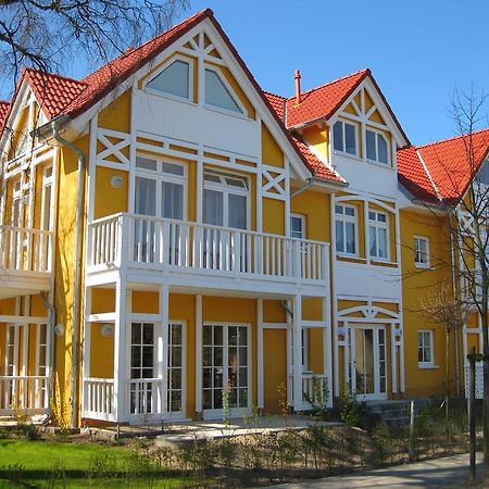 Uns Strandhus Kuehlungsborn Exterior photo